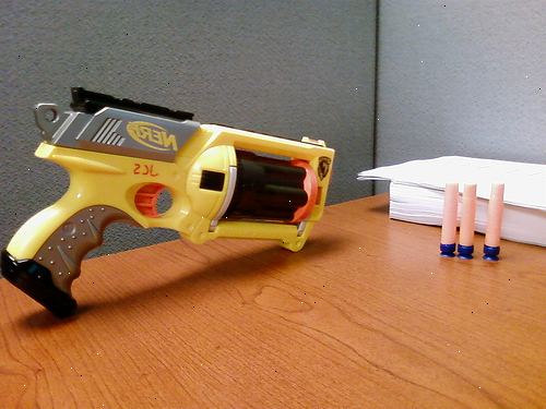 Hvordan man vælger en nerf pistol. Bestemme, hvad dine evner / styrker er.